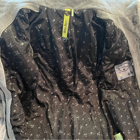 Soia & Kyo Grey Woman’s Wool Coat - Picture 10 of 16